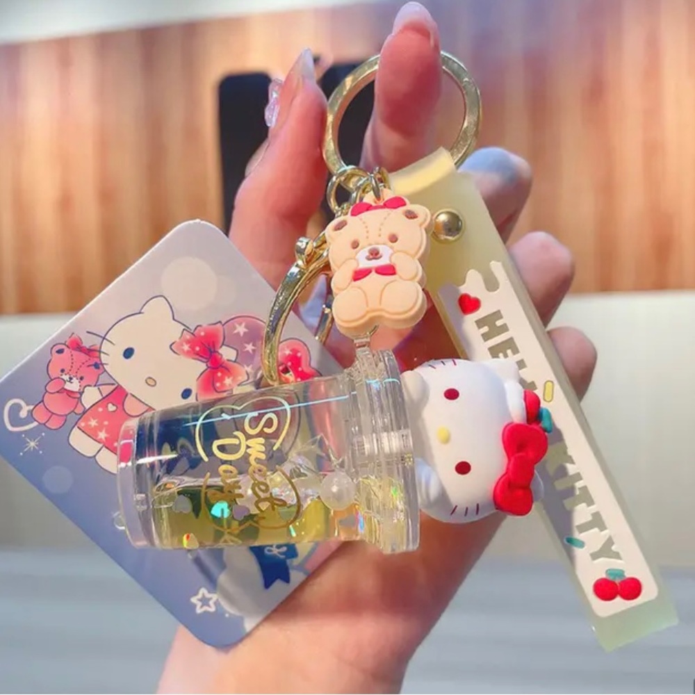 Hello Kitty  Keychain NWT